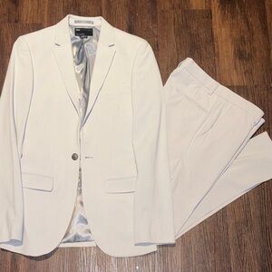 ASOS Elegant Light Grey Suit Set